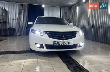 Седан Honda Accord 2008 в Вільногірську