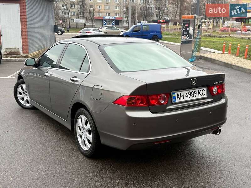 Седан Honda Accord 2006 в Харькове