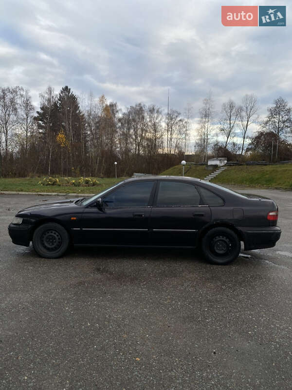 Седан Honda Accord 1997 в Ивано-Франковске