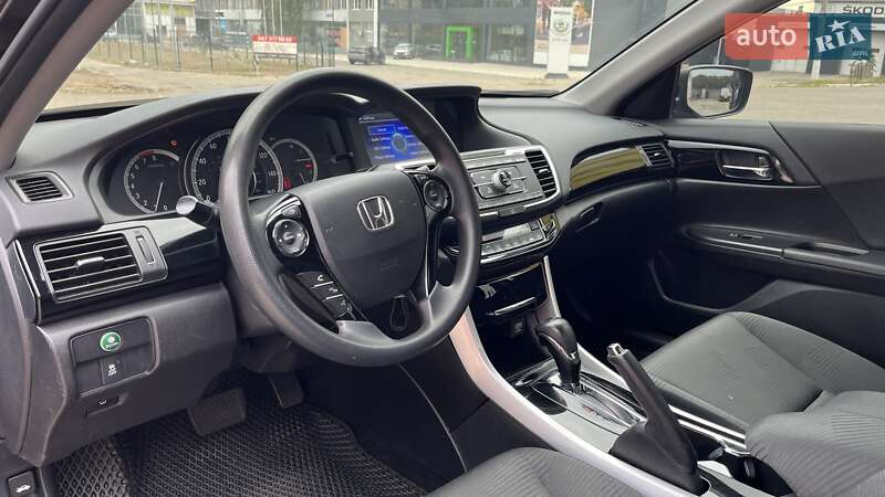 Седан Honda Accord 2017 в Николаеве