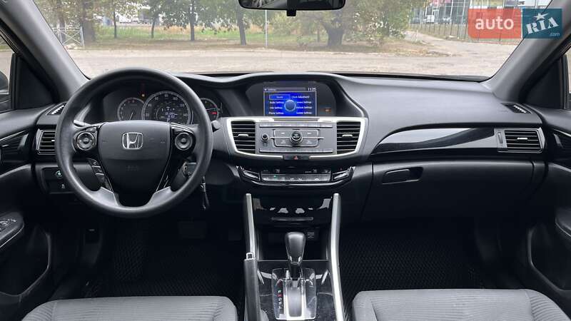 Седан Honda Accord 2017 в Николаеве