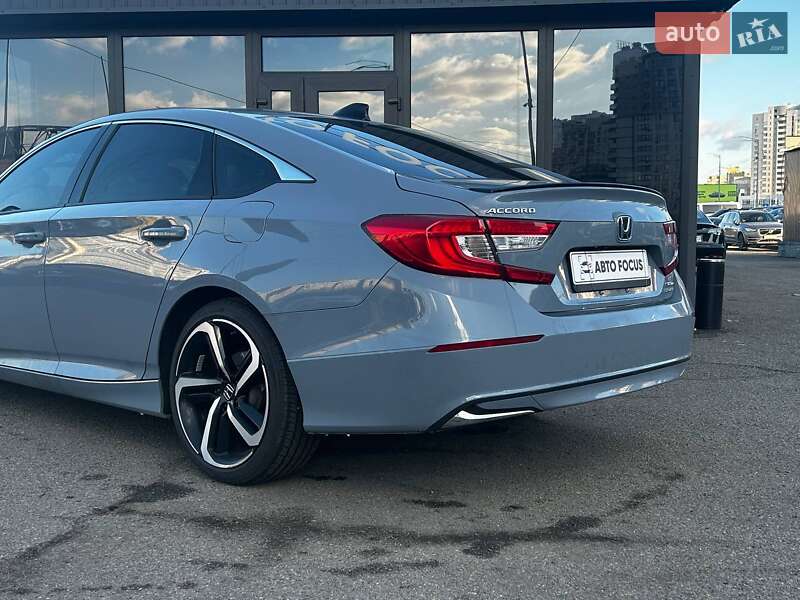 Седан Honda Accord 2022 в Киеве