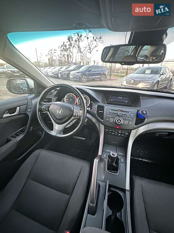 Универсал Honda Accord 2010 в Белогородке фото 25 Универсал Honda Accord 2010 в Белогородке