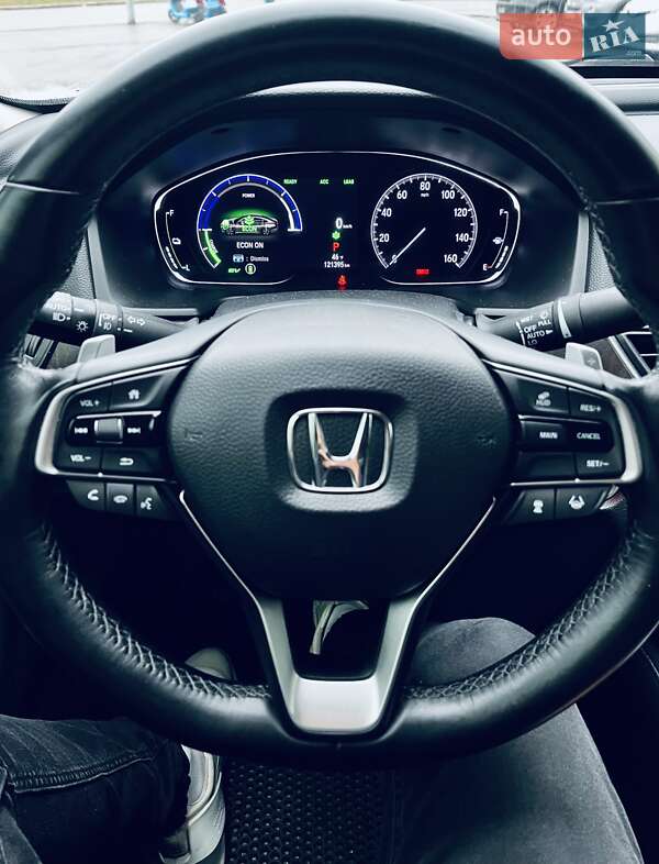 Седан Honda Accord 2019 в Киеве