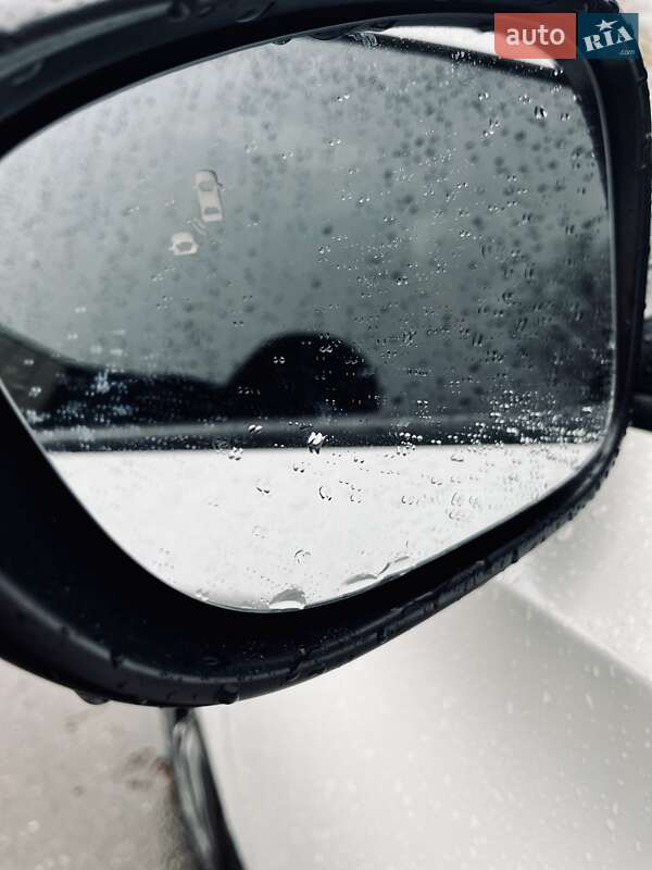 Седан Honda Accord 2019 в Киеве