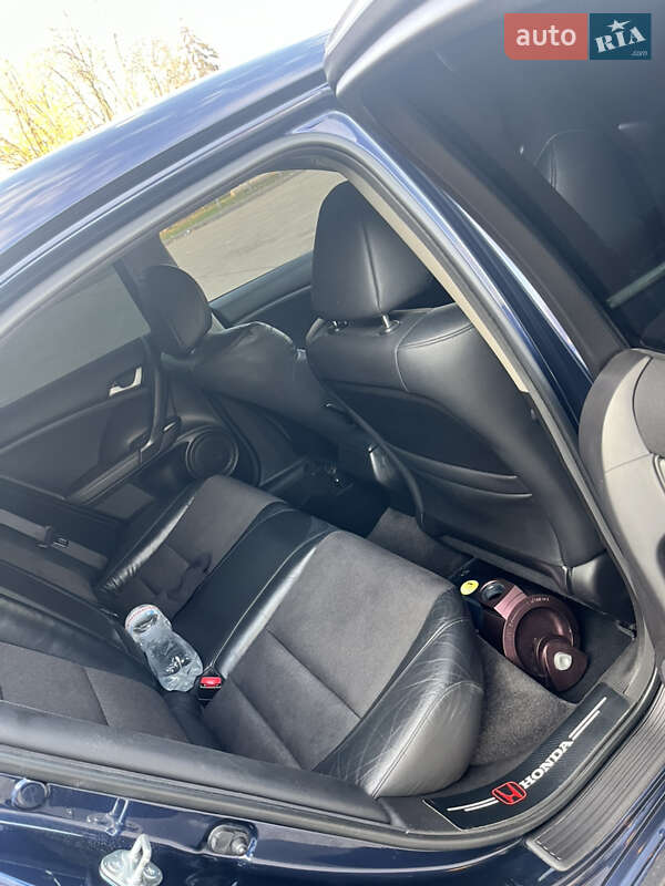 Седан Honda Accord 2008 в Запорожье