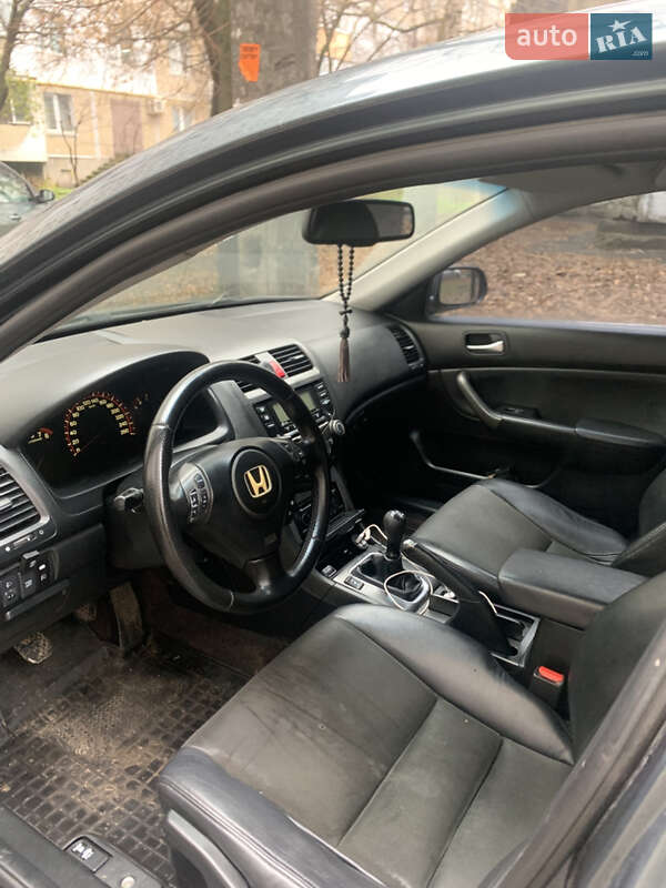Седан Honda Accord 2006 в Черкасах