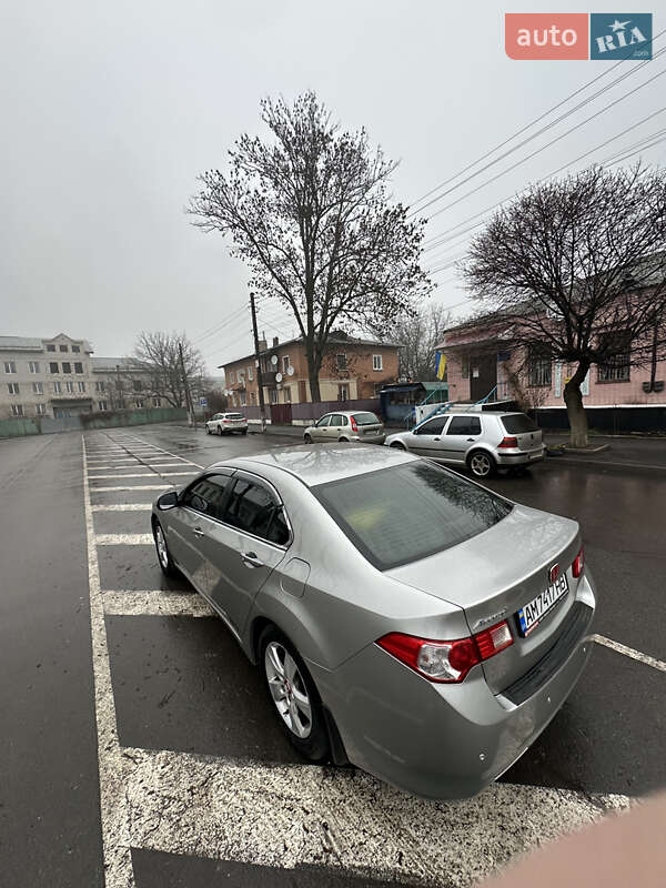 Седан Honda Accord 2010 в Радомишлі фото 13 Седан Honda Accord 2010 в Радомишлі