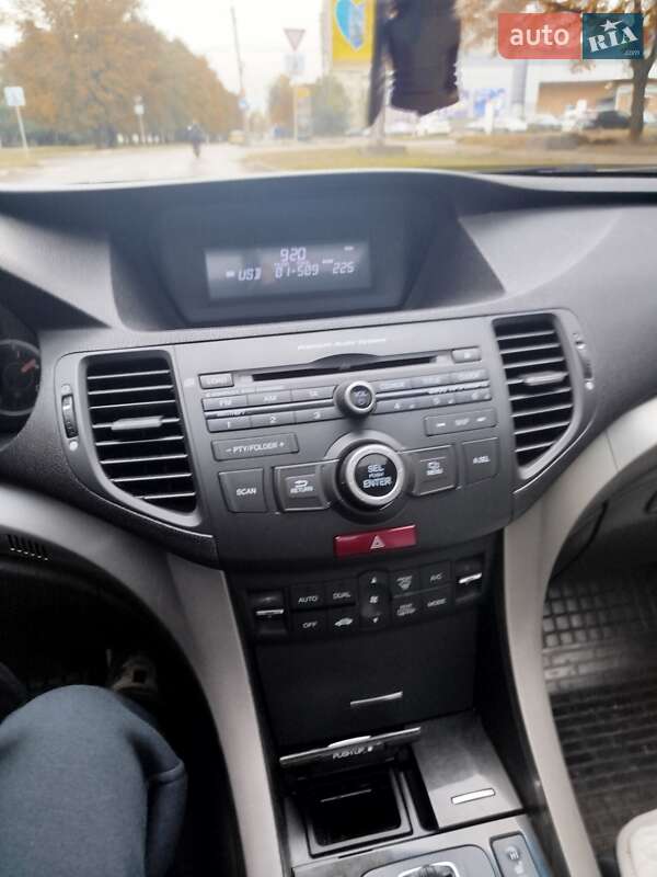 Седан Honda Accord 2008 в Никополе