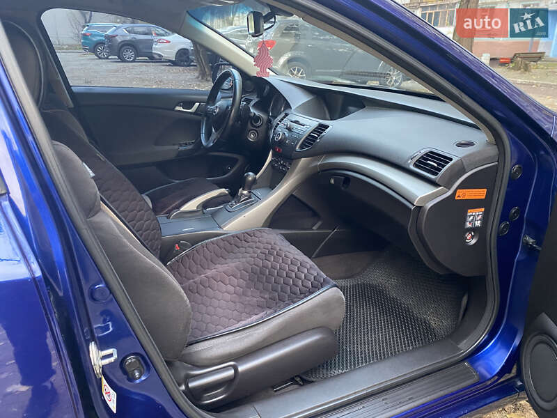 Седан Honda Accord 2008 в Запорожье