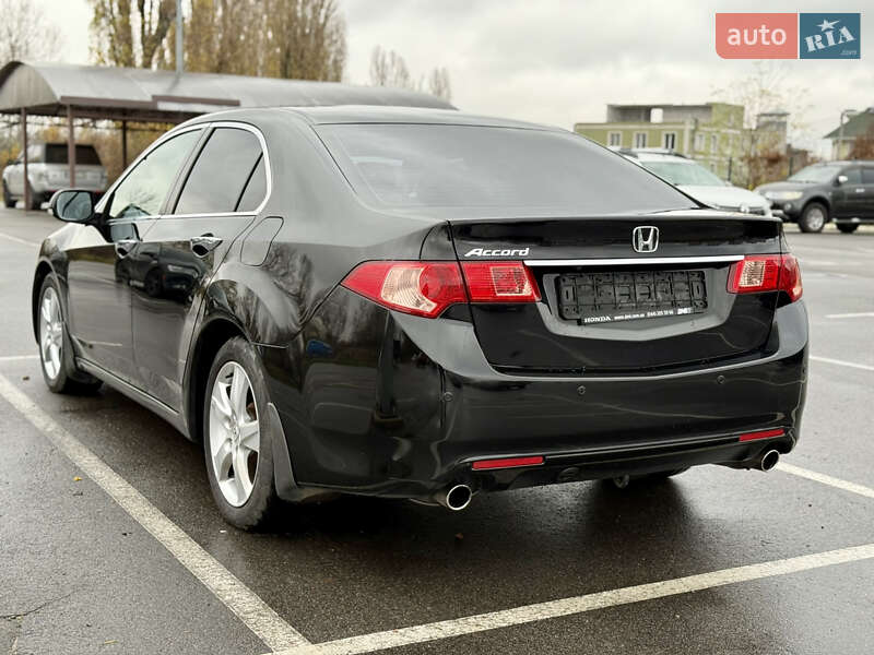 Седан Honda Accord 2011 в Киеве
