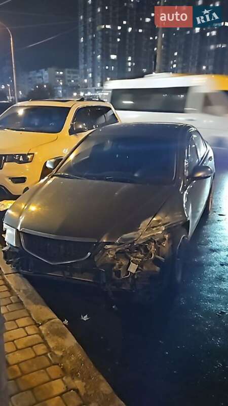 Седан Honda Accord 2005 в Киеве