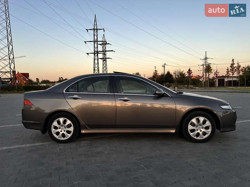 Седан Honda Accord 2007 в Бучі
