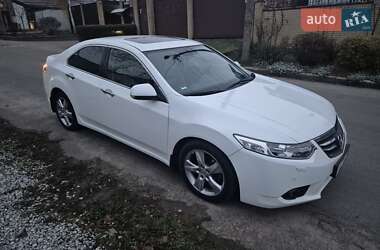 Седан Honda Accord 2012 в Днепре