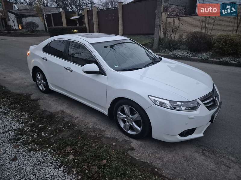 Седан Honda Accord 2012 в Днепре