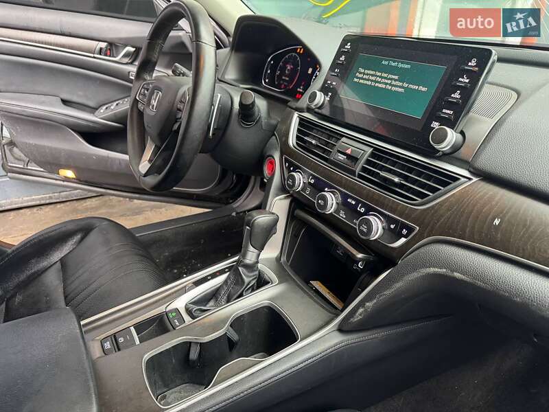 Седан Honda Accord 2018 в Львове