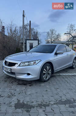Купе Honda Accord 2008 в Чернівцях