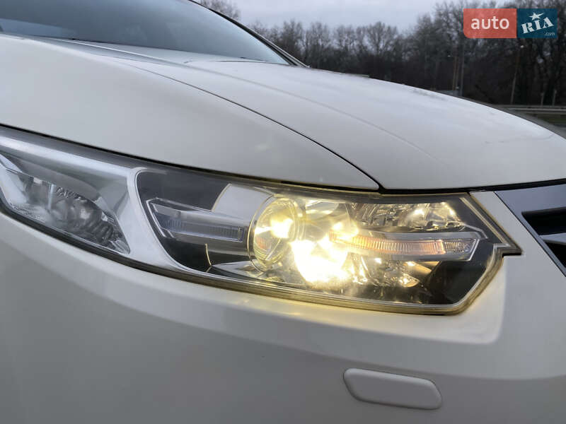 Седан Honda Accord 2011 в Полтаві