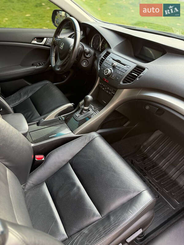 Седан Honda Accord 2008 в Дніпрі