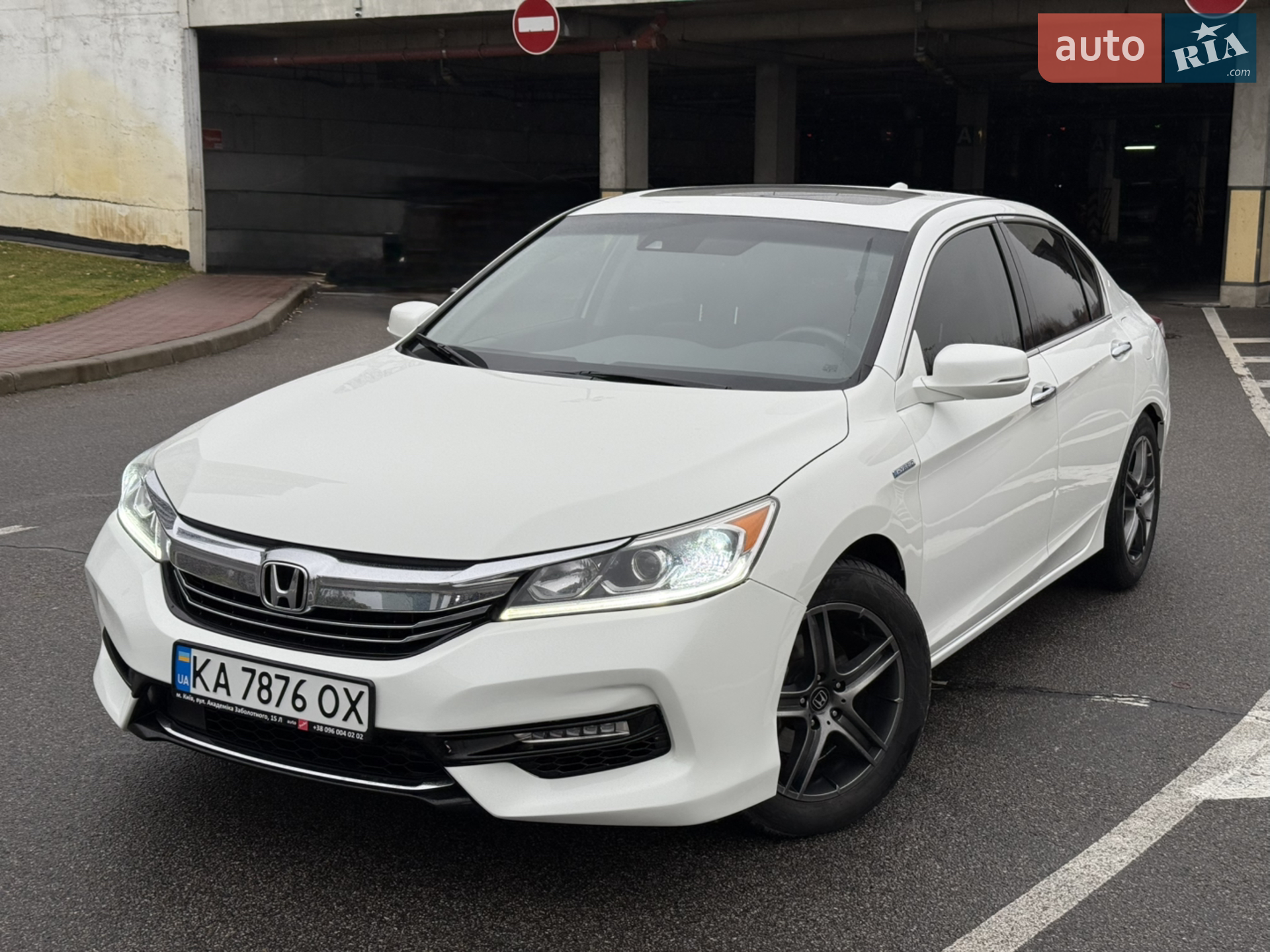 2016 Honda Accord - мініатюра 2