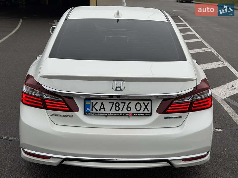 Седан Honda Accord 2016 в Киеве