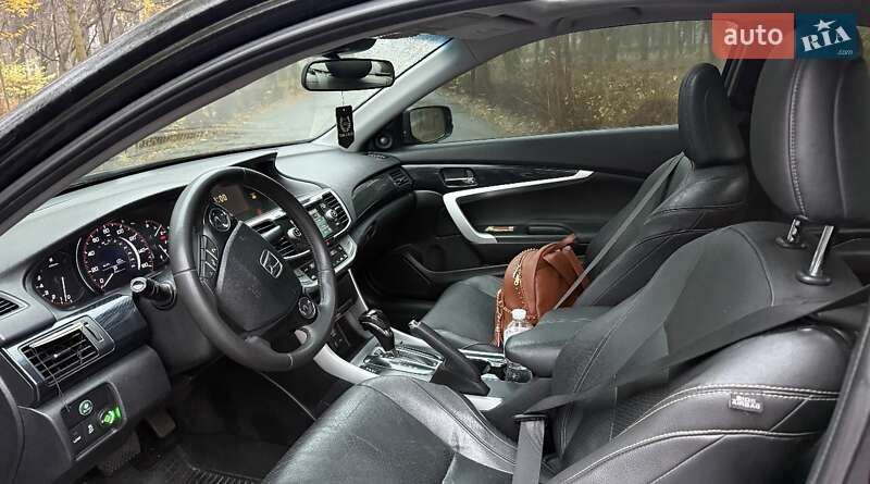 Купе Honda Accord 2013 в Киеве