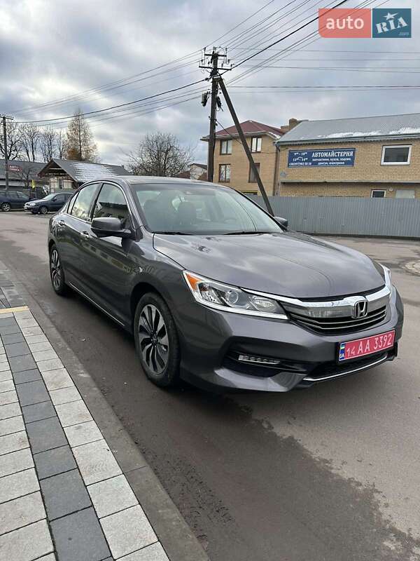 Седан Honda Accord 2017 в Львові
