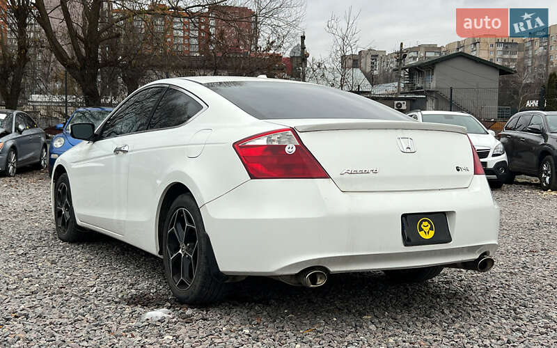 Купе Honda Accord 2012 в Львові