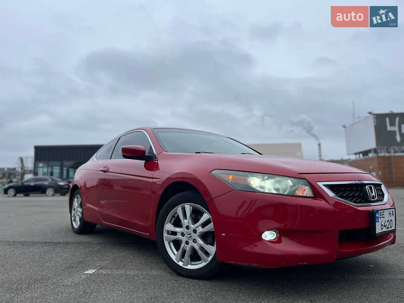 Купе Honda Accord 2008 в Києві