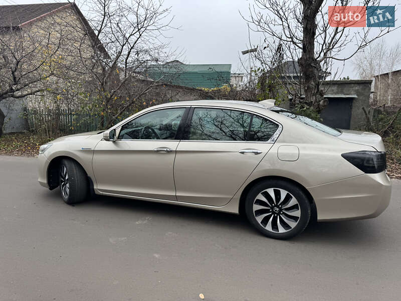 Седан Honda Accord 2014 в Одессе