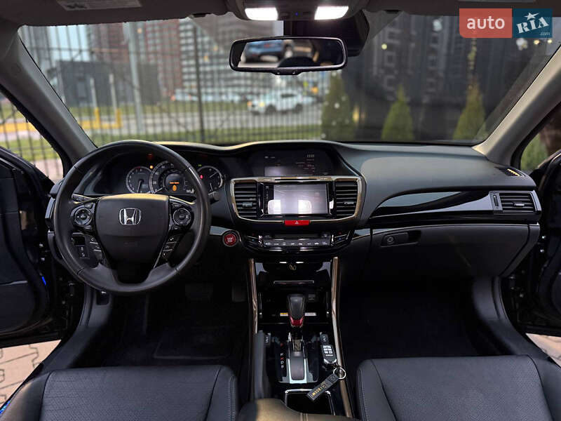 Седан Honda Accord 2017 в Києві фото 14 Седан Honda Accord 2017 в Києві