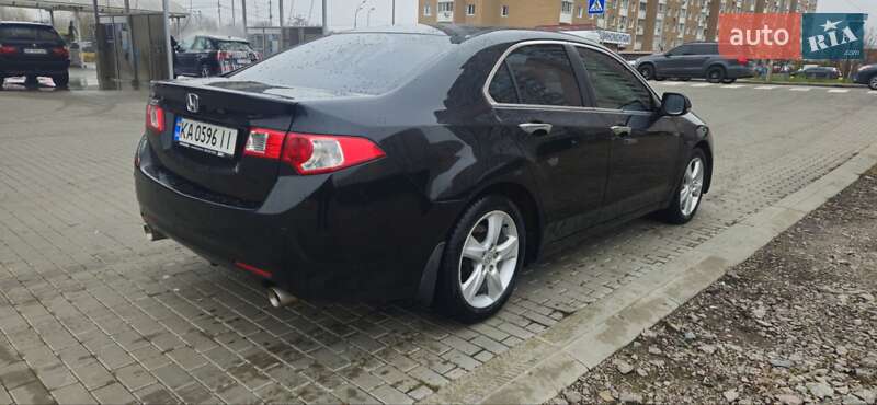 Седан Honda Accord 2008 в Києві