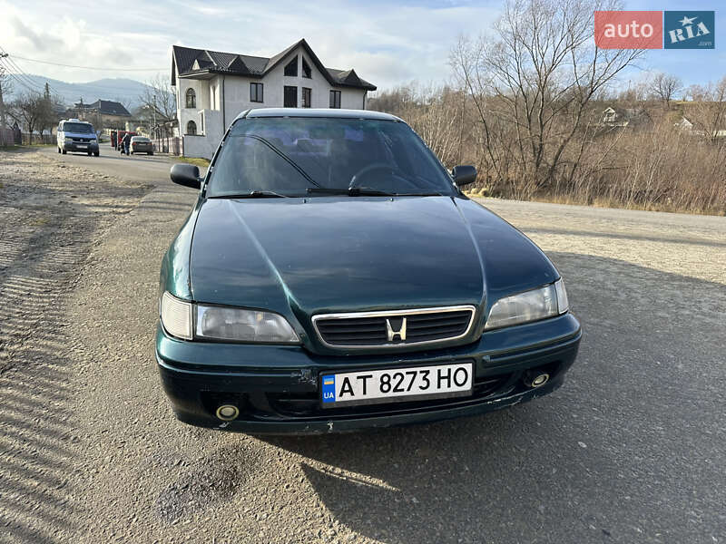 Седан Honda Accord 1998 в Делятине
