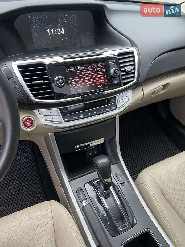 Седан Honda Accord 2015 в Киеве фото 20 Седан Honda Accord 2015 в Киеве