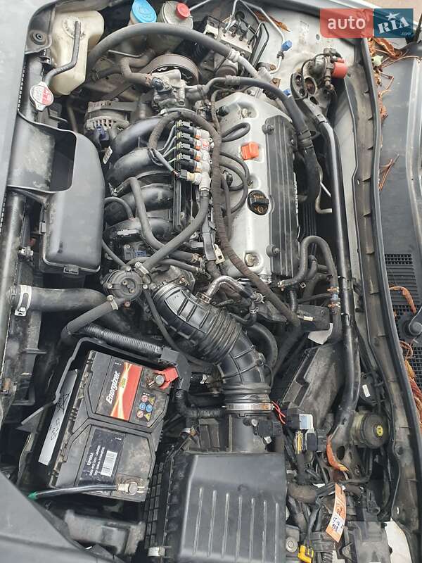 Купе Honda Accord 2011 в Киеве