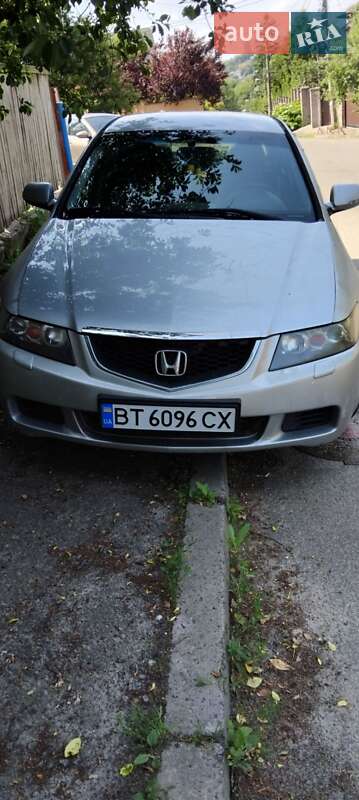 Honda Accord 2004 Honda Accord 2004