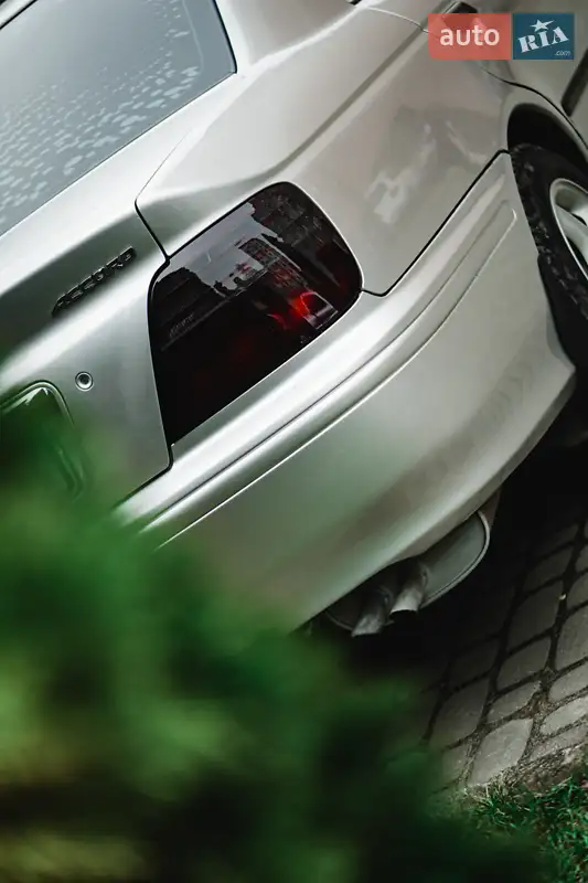 Honda Accord 1999 VIN SHHCG8540YU036812 фото оголошення 4 з 42