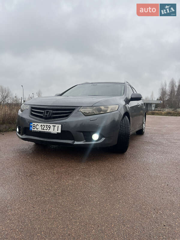 Универсал Honda Accord 2011 в Овруче фото 2 Универсал Honda Accord 2011 в Овруче