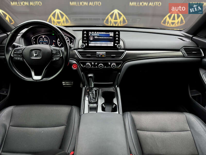 Седан Honda Accord 2020 в Киеве