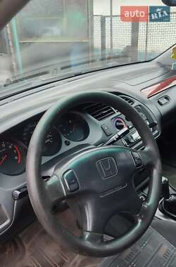 Седан Honda Accord 1999 в Днепре