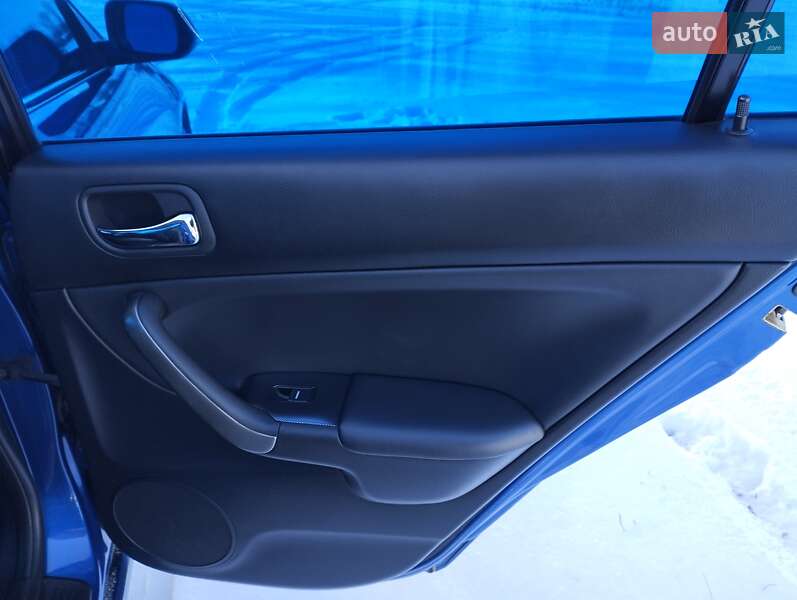 Седан Honda Accord 2004 в Бурині