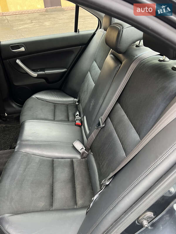 Седан Honda Accord 2003 в Кривому Розі