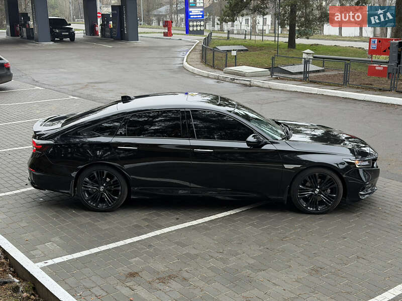 Седан Honda Accord 2018 в Черкасах