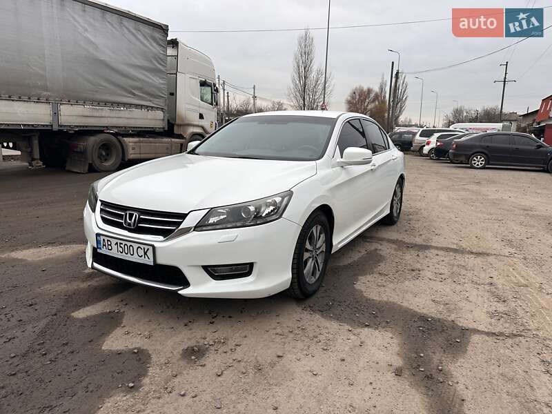 Седан Honda Accord 2013 в Вінниці