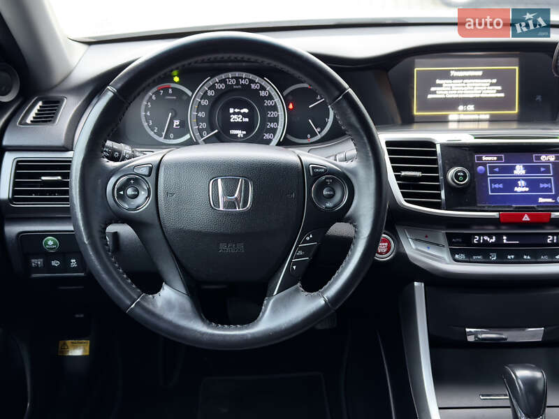 Седан Honda Accord 2013 в Одесі