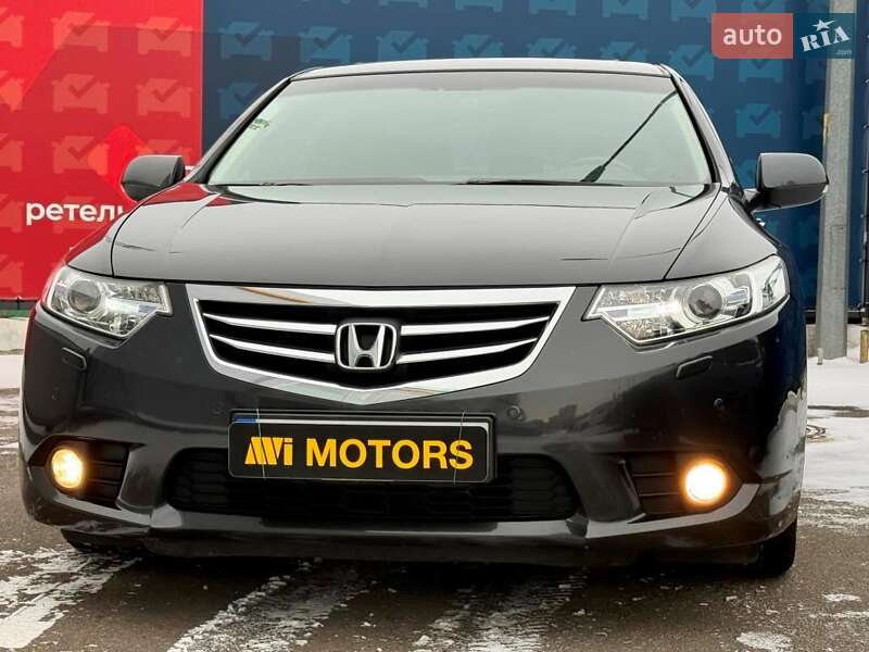 Седан Honda Accord 2011 в Києві