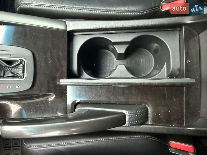 Седан Honda Accord 2011 в Києві