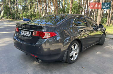 Седан Honda Accord 2012 в Черкасах