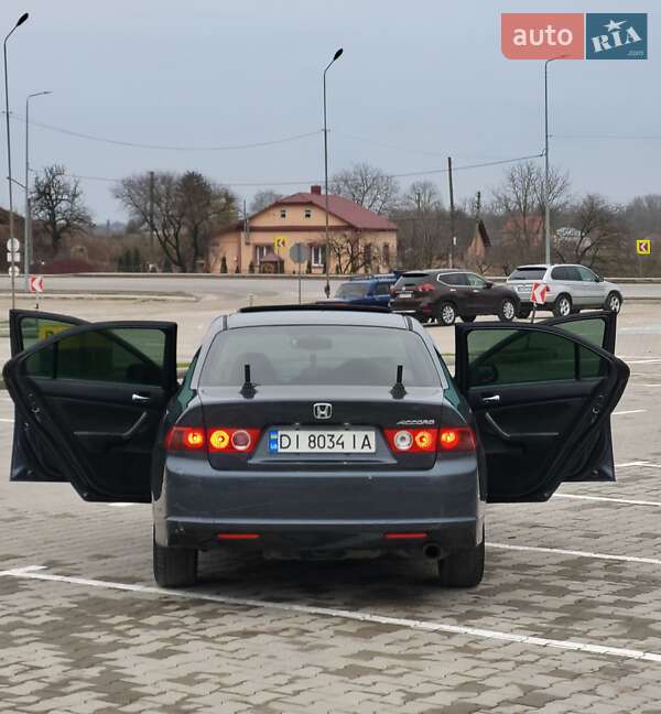 Седан Honda Accord 2006 в Тернополі