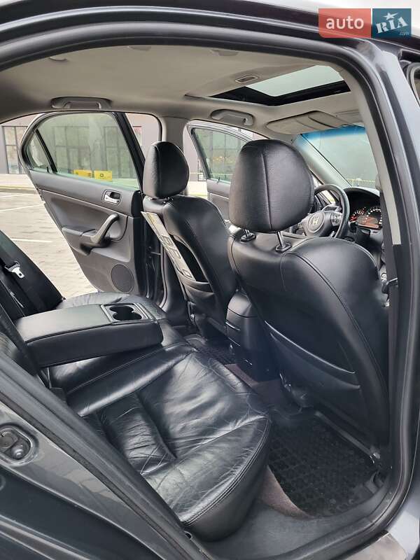 Седан Honda Accord 2006 в Тернополі